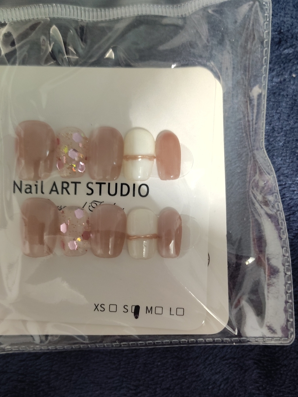 Nail Art Studio Neutral Pink and White Press-On Nails